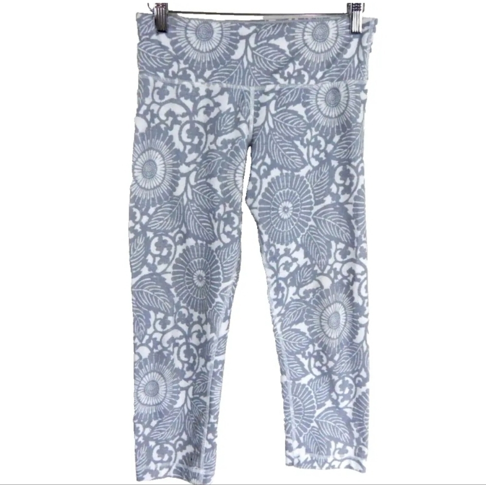 Lululemon Wunder Under‎ Crop Beachy Floral